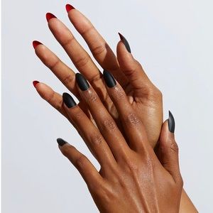 Static Caviar Almond shaped Nails